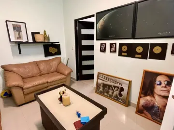 Casa en venta en Vista Hermosa, Monterrey, Nuevo León