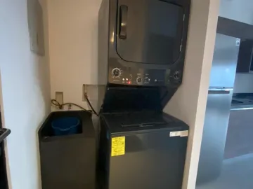 Departamento en renta en Vía Cordillera, Santa Catarina, Nuevo León