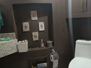 Casa en venta en Lomas del Roble, San Nicolás de los Garza, Nuevo León