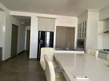 Edificio en renta en Maria Luisa, Monterrey, Nuevo León