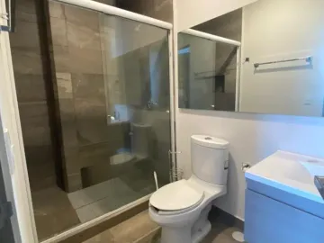 Edificio en renta en Maria Luisa, Monterrey, Nuevo León