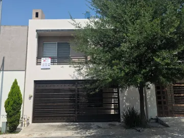 Casa en renta en Cumbres San Patricio, García, Nuevo León
