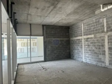 Local en renta en La Rioja Privada Residencial, Monterrey, Nuevo León
