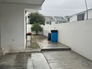 Casa en renta en Almería, Apodaca, Nuevo León