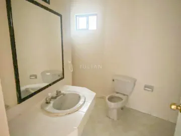 Casa en renta en Bosques de la Pastora, Guadalupe, Nuevo León
