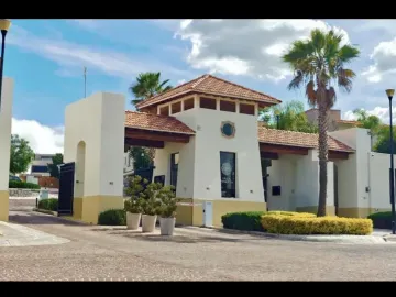Casa en renta en Cumbres del Lago, Querétaro, Querétaro