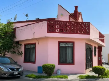 Casa en venta en Misión de San José Privadas, Apodaca, Nuevo León