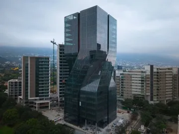Oficina en venta en Corporativo Santa Engracia, San Pedro Garza García, Nuevo León