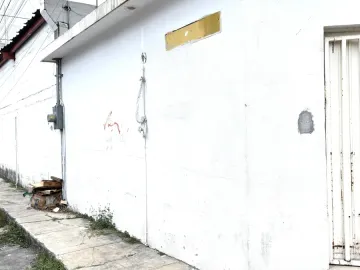 Local en renta en Sierra Ventana, Monterrey, Nuevo León
