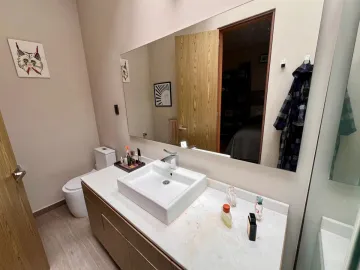 Casa en venta en Hacienda de las Palmas, Huixquilucan, México