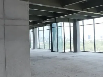 Oficina en venta en Corporativo Santa Engracia, San Pedro Garza García, Nuevo León