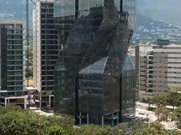 Oficina en venta en Corporativo Santa Engracia, San Pedro Garza García, Nuevo León