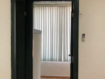 Oficina en renta en Ciudad Satelite, Monterrey, Nuevo León