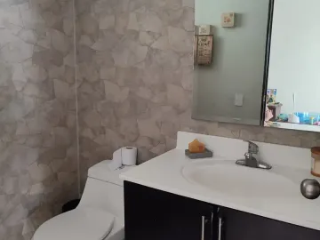 Casa en renta en Ventanas de la Huasteca, Santa Catarina, Nuevo León