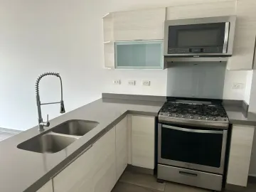Departamento en renta en Vía Cordillera, Santa Catarina, Nuevo León