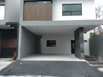 Casa en venta en El Barro, Monterrey, Nuevo León