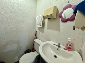 Oficina en venta en Lomas de San Francisco, Monterrey, Nuevo León