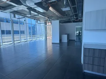 Oficina en renta en Parque Corporativo Ucaly, San Pedro Garza García, Nuevo León