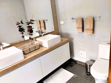 Apartamento en arriendo de 3 hab. en La Calleja, Bogotá