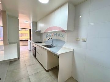 Depto remodelado sector sur con vista al mar