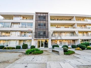 ARRIENDO SEMINUEVO 2D + 2B + 1E y 1BD