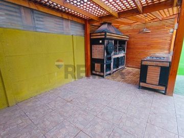 Hermosa Casa en Condominio de San Bernardo