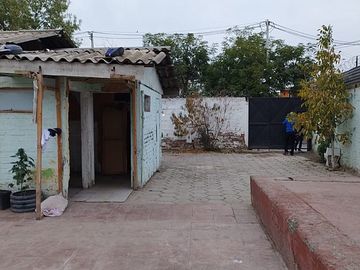 SITIO INDUSTRIAL, BUENA UBICACIÓN Y MUY VERSÁTIL