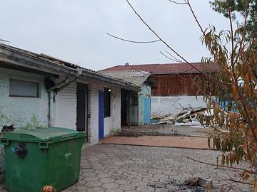 SITIO INDUSTRIAL, BUENA UBICACIÓN Y MUY VERSÁTIL