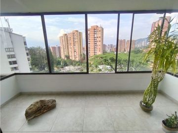 Apartamento en Arriendo Amoblado en Poblado los Balsos