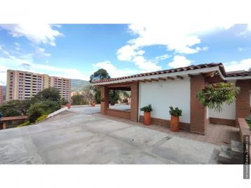 Casa para Arriendo en Envigado Parte Alta