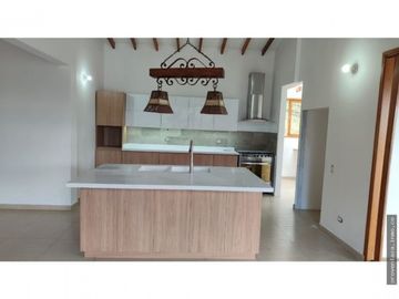 Casa para Arriendo en Envigado Parte Alta