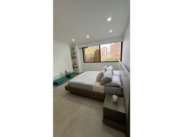 Apartamento Amoblado en Arriendo en Poblado sector Los Balsos