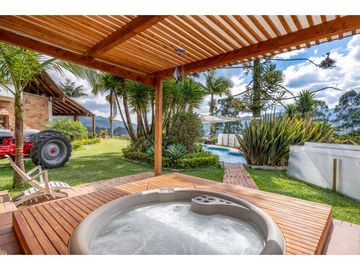 Casa para la Renta en el Retiro la Fe