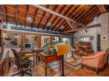 Casa para la Renta en el Retiro la Fe