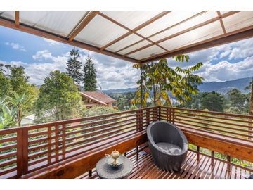 Casa para la Renta en el Retiro la Fe