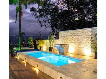 Casa en Arriendo Amoblada en Medellín El Poblado Balsos