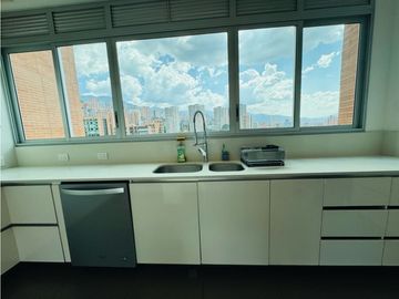 Apartamento de lujo en Arriendo en El Poblado