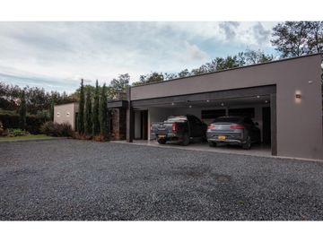 Casa Amoblada en Arriendo en El Retiro