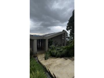 Casa en Arriendo en El Escobero