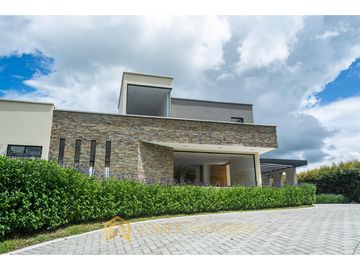 Casa en Arriendo en Llanogrande