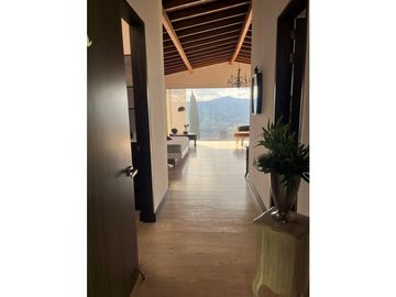 Casa en Arriendo Amoblada en El Poblado