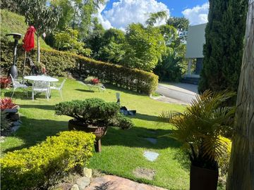 Casa en Arriendo Amoblada en El Poblado