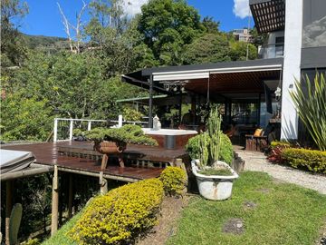 Casa en Arriendo Amoblada en El Poblado