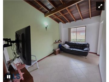 Casa en Venta en Sabaneta
