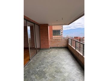 Apartamento en Arriendo en El Poblado