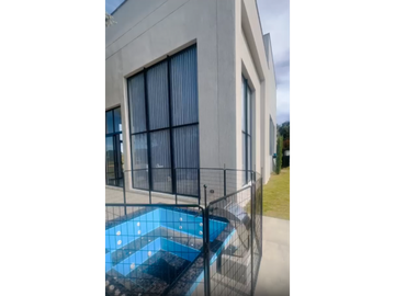 Casa en Arriendo Amoblado en Loma del Escobero