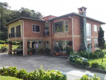 Casa para la venta en Escobero Envigado