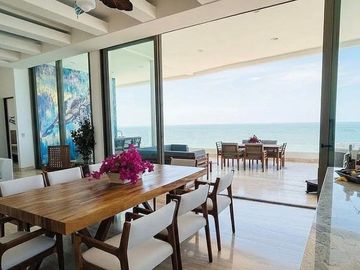 Penthouse en Venta Frente al Mar en Chicxulub Puerto, Entrega Inmediata