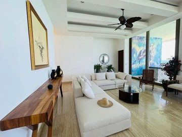 Penthouse en Venta Frente al Mar en Chicxulub Puerto, Entrega Inmediata