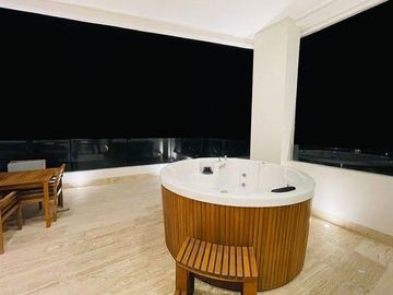 Penthouse en Venta Frente al Mar en Chicxulub Puerto, Entrega Inmediata